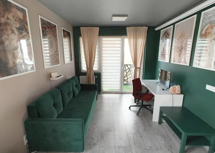 Yoniharmony - 2 Parking Places