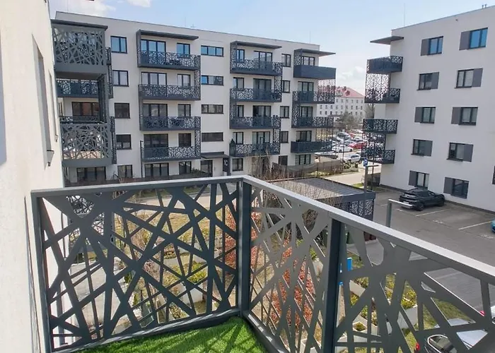 Yoniharmony - 2 Parking Places * Sosnowiec